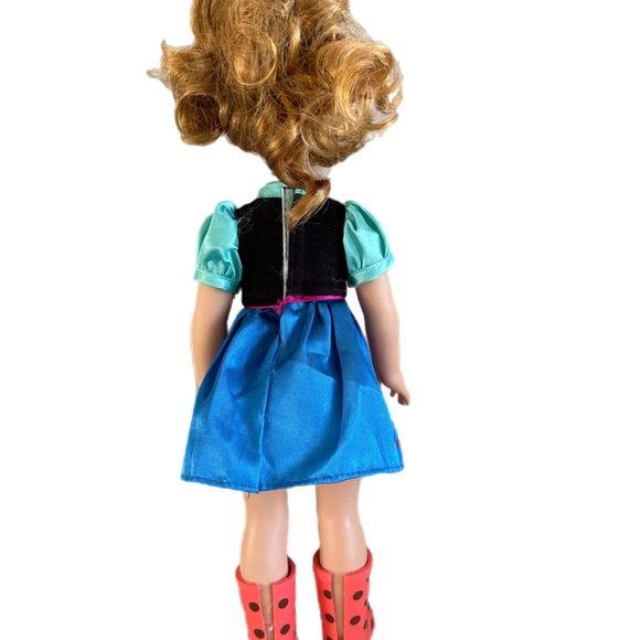 American Girl Doll & DK Book - Picture 3 of 9